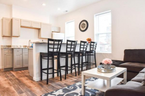 Beautiful Pittsburgh home-walkable area w parking